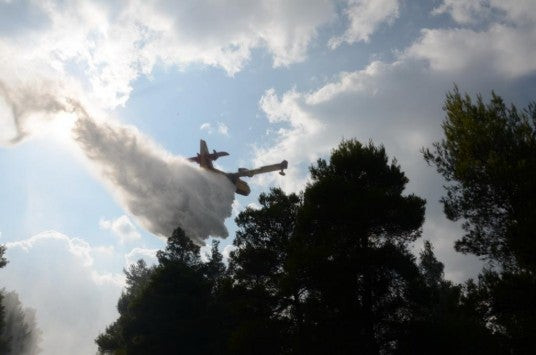 Μεγάλη φωτιά στη Nότια Κέρκυρα